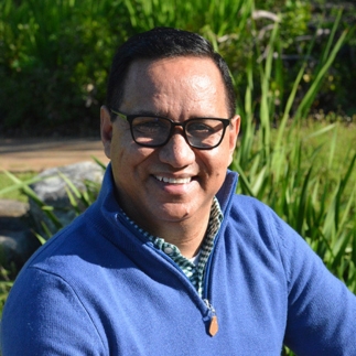 Greg Erasmus is the Director of Digital Twin Systems at RootedEARTH
